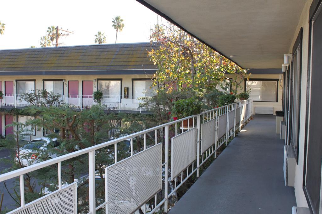 Alamo Inn And Suites - Convention Center Anaheim Luaran gambar